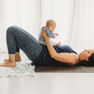 mums and bubs yoga mona vale